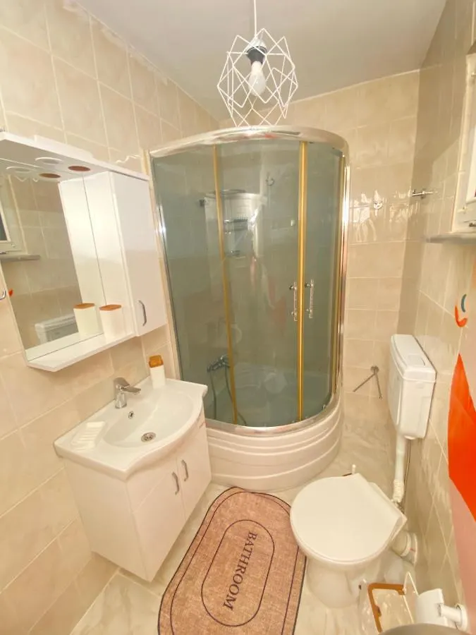 아파트 Stylish 2 Bedrooms 1 Lounge Flat In Kadikoey 이스탄불